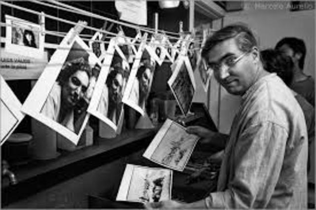 Químicos para revelar fotografías - Luis Jacques Mande