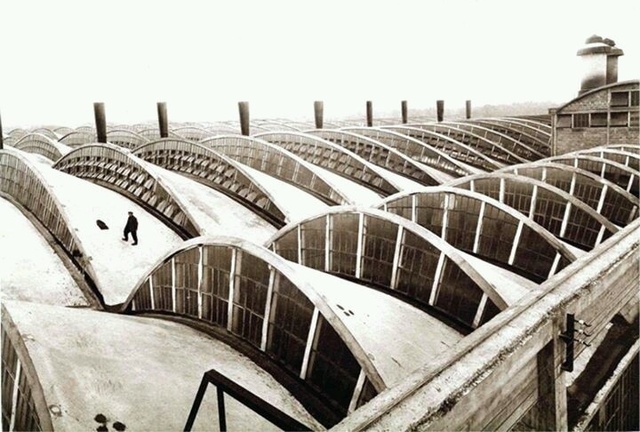 E. Freyssinet crea el hormigón armado