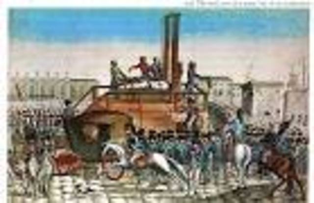 El rey pasa a prisión con su familia. Se entona "La Carmagnole"