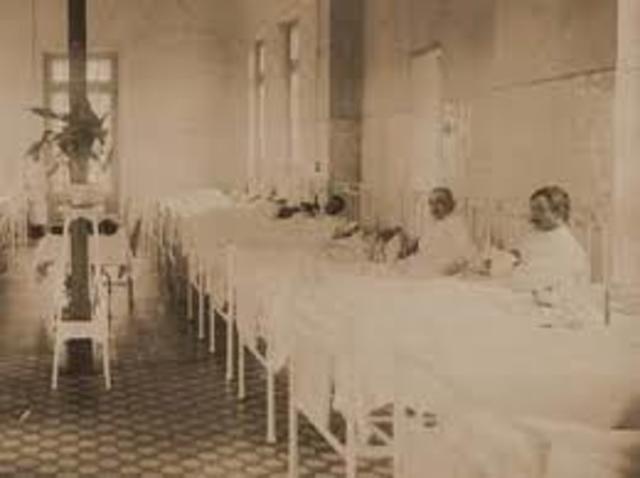 Los primeros hospitales militares