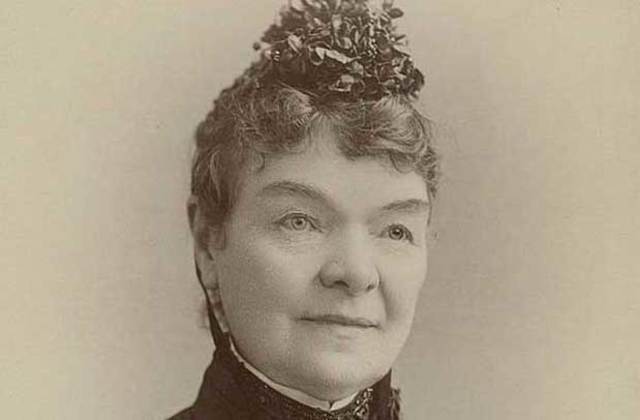 South Australia grant women the right to vote