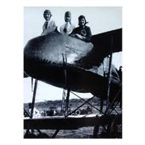 Creación de de la primera aerolito civil colombiana