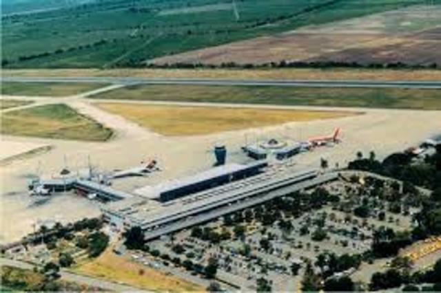 Inauguración del Aeropuerto Internacional Palmaseca