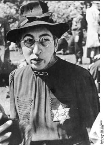 Alle Juden müssen Judenstern tragen