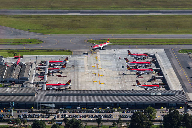 Inauguracion terminal puente aereo.