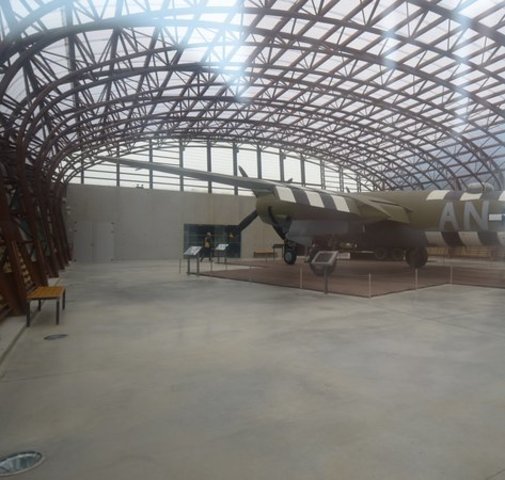 Primer hangar