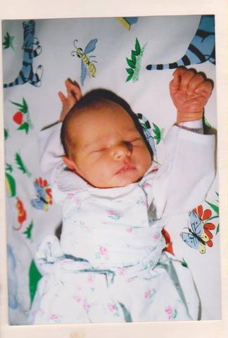 Húgom, Karina születése