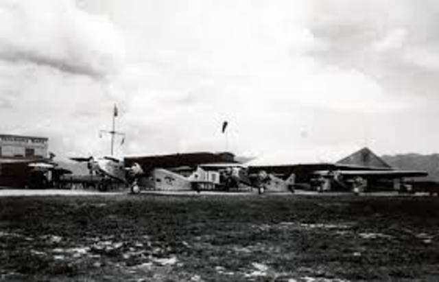 Primer aeropuerto