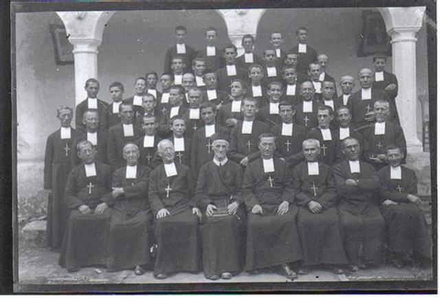 Los hermanos Camilos o Ministros de los Enfermos (precursores de la enfermería moderna)