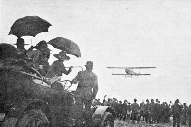 Primer vuelo en Bogotá