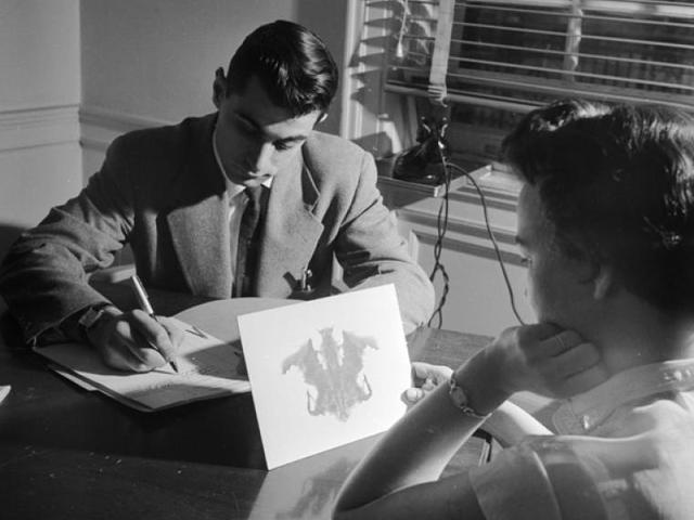 Rorschach, publica "Psichodiagnostik"