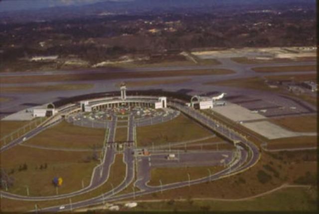 Aeropuerto Internacional José María Córdova