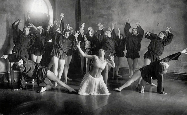 Dance groups first international tour