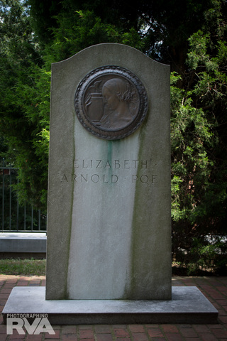 1811 Poe's Parents Die