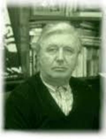 Rodríguez Kauth es miembro fundador del Proyecto de Psicología Política de la Universidad Nacional de San Luis (UNSL) y de la Revista Electrónica de Psicología Política, única en su género en Argentina,