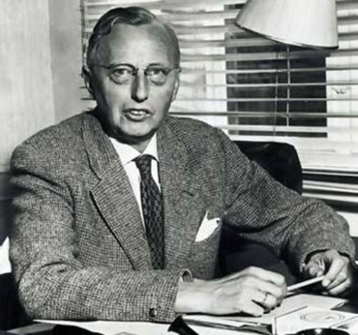 Louis Trolle Hjelmslev