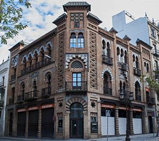 Edificio para Manuel Nogueira  esquina a la plaza de la Campana, en Sevilla.