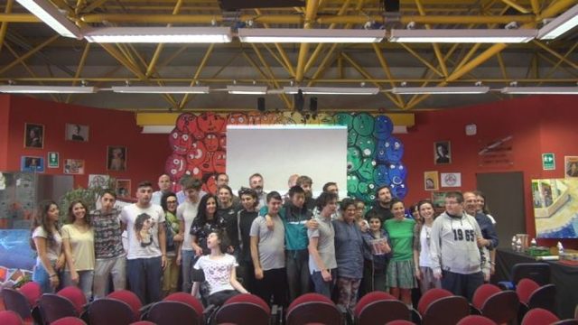 Giovanni va alle scuole superiori