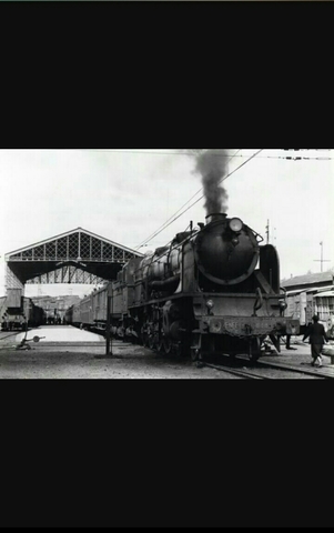 Primer ferrocarril en España