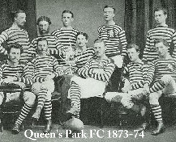 Aparecen primeros uniformes