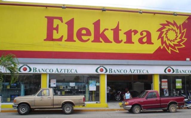 Primer tienda Elektra en el extranjero