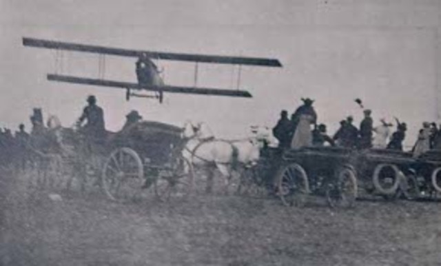 Primer Vuelo acrobacia