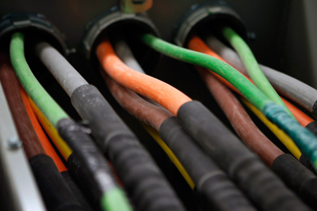 Creación de la fibra óptica .