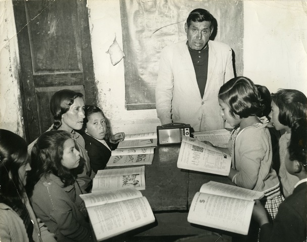 Escuelas Radiofónicas en Brasil.