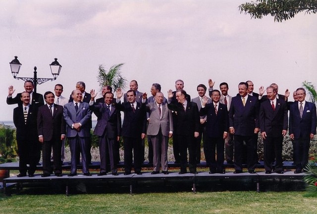 Se clausura la VII cumbre Iberoamericana