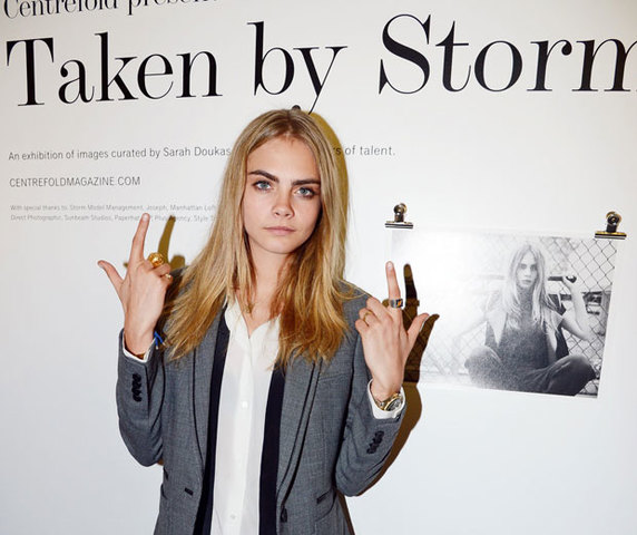 Cara signs for Storm Models