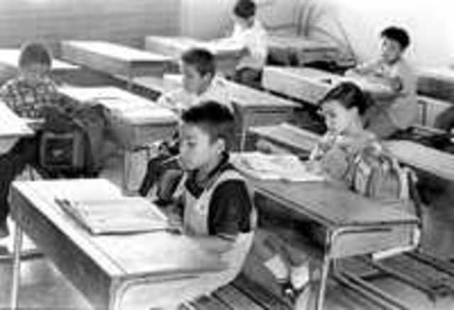 Enseñanza publica, laica, gratuita y obligatoria