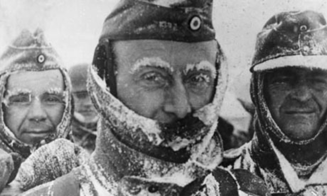 Alemania invade Unión Soviética.