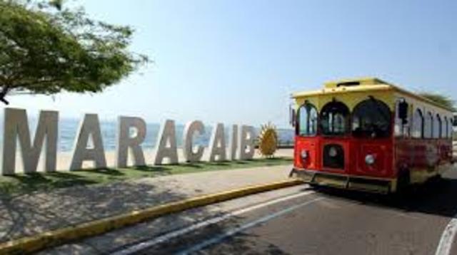 Primer capítulo: indígenas y españoles