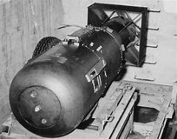 Bomba atómica. Científicos del gobierno de EEUU Estadounidenses