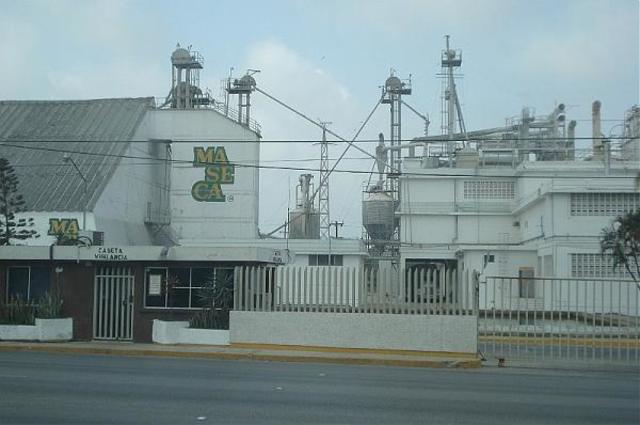 Molinos Azteca Primer planta productora.