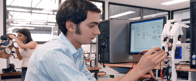 Mecatrónica en UNAM E IPN