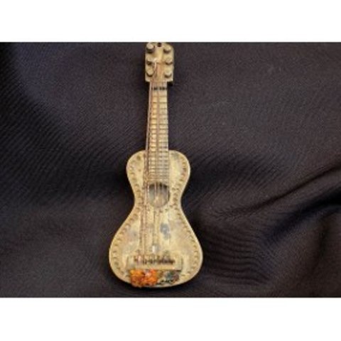 ETAPA DE PRODUCCIÓN MASIVA/GUITARRA ELÉCTRICA