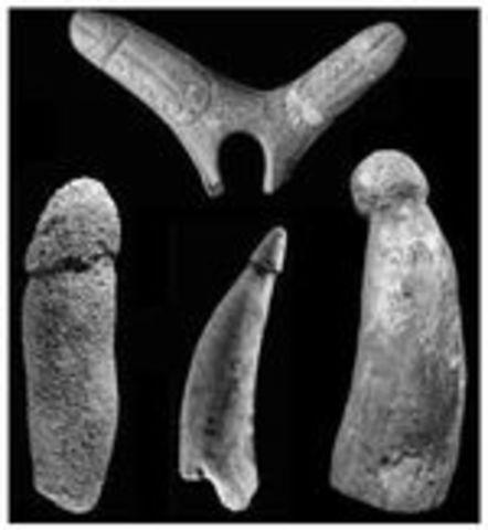 Prehistoria: se cree que no habían limitantes para el sexo ni reglas que regulasen la relación entre hombres y mujeres.