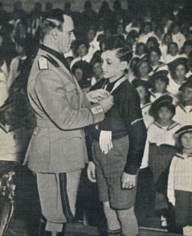 L'educazione al servizio del potere