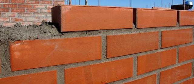 PRIMERA FÁBRICA DE CERÁMICA