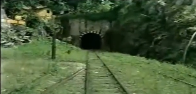 Construcción del primer túnel ferroviario