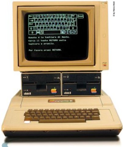 APPLE II