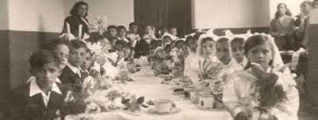 The first asylum for abandoned children was founded by Dateo De Milan