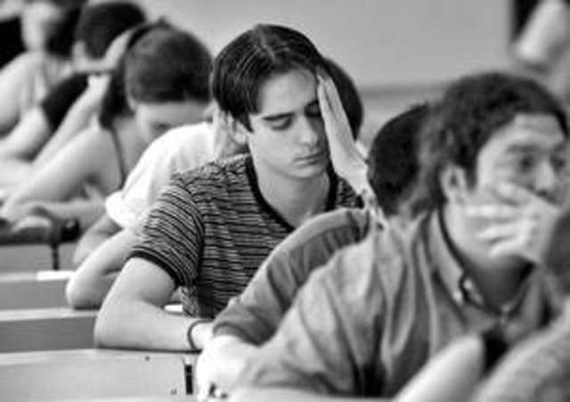 Eliminación del rezago educativo