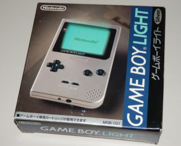 Sobre Game Boy Light: