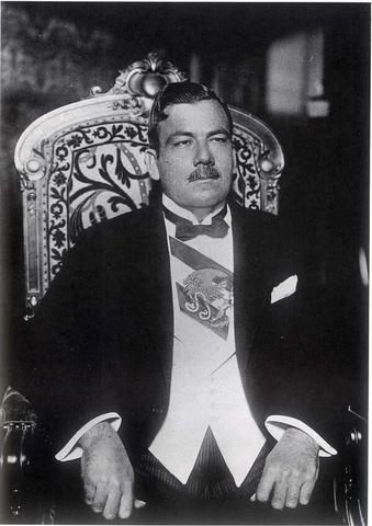 Presidente de México, Plutarco Elías Calles