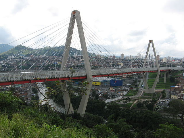 Viaducto Pereira, Cesar Gaviria Trujillo