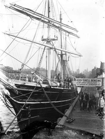 Canadian Expeditionary Force sails for England