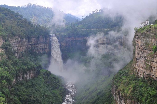 PRIMERAS HIDROELECTRICAS