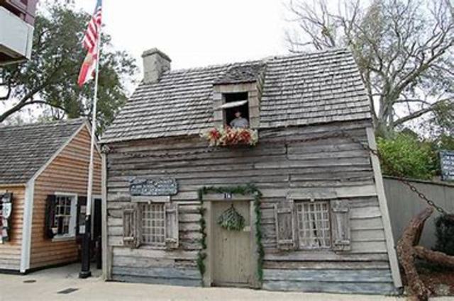 First School House Established in America